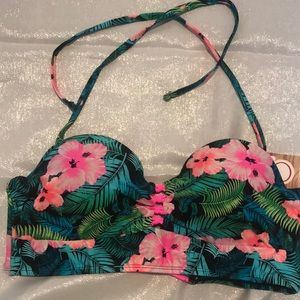 Top bikini brand new
